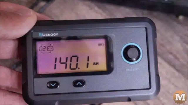 Deep cycle battery charge monitor